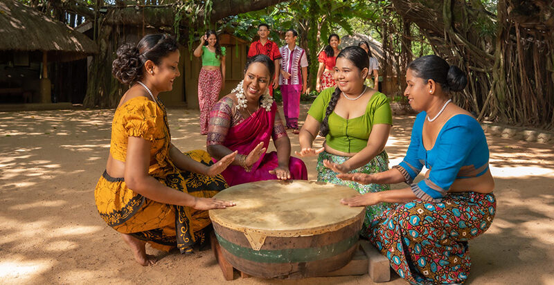Sinhalese women celebrating Avuruddu festival in Sri Lanka